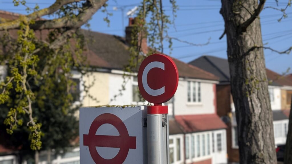 londyn-turysta-komunikacja-publiczna-bus-stop-c